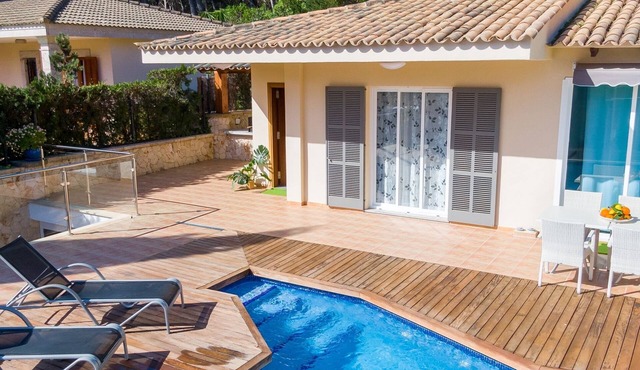 Villa Romani - Spectacular chalet with pool in Can Picafort