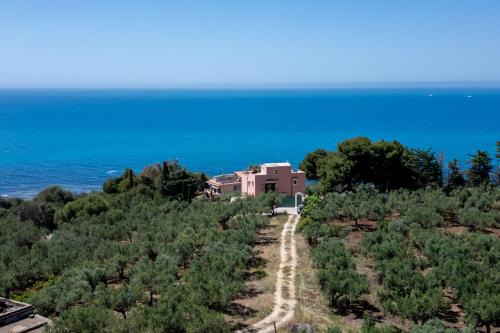 Villa Rosa sul mare