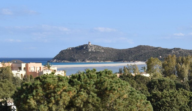 Villa roundabout, Notteri Porto Giunco