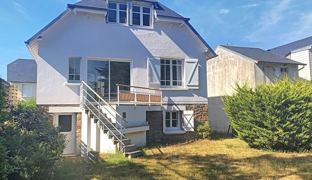 Villa Saint-Pair-sur-Mer, 5 bedrooms, 8 persons