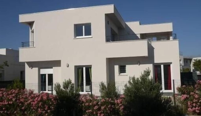 Villa Saint Pierre' 200 m from the sea + 6 bikes + air conditioning + Jacuzzi !❤️