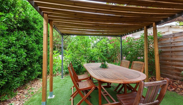 Villa 'Sam Suffy' with Private Terrace, Garden, and Wi-Fi
