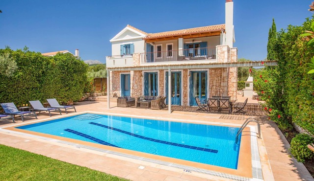 Villa Sappho - Three Bedroom Villa, Sleeps 6