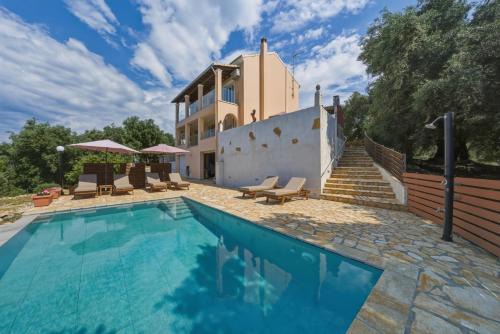 Villa Sarakinos