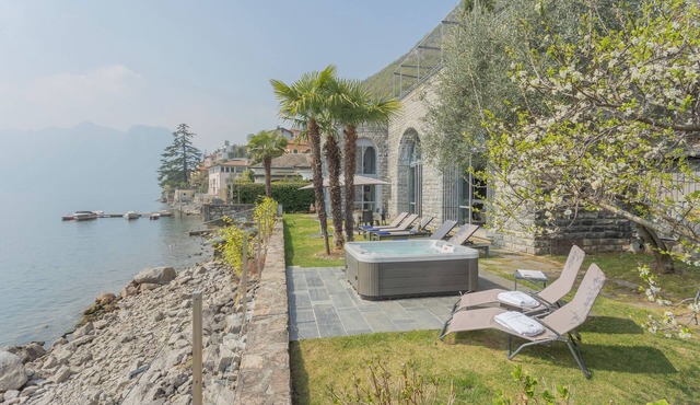Villa Sasso On Lake Como