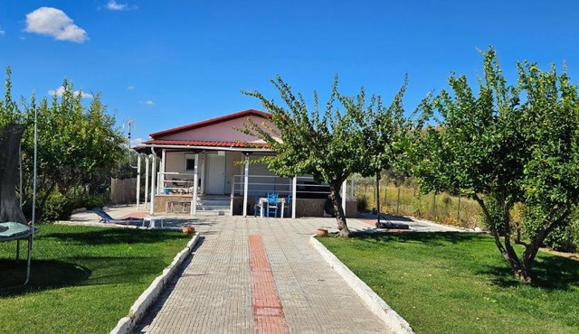Villa ,Sea Breeze, - home by the sea