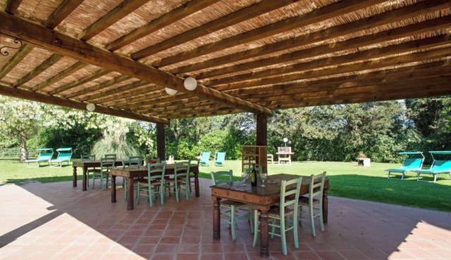 Villa 'Seaside Farm - Villetta Rustica' with Shared Pool, Private Garden and Wi-Fi