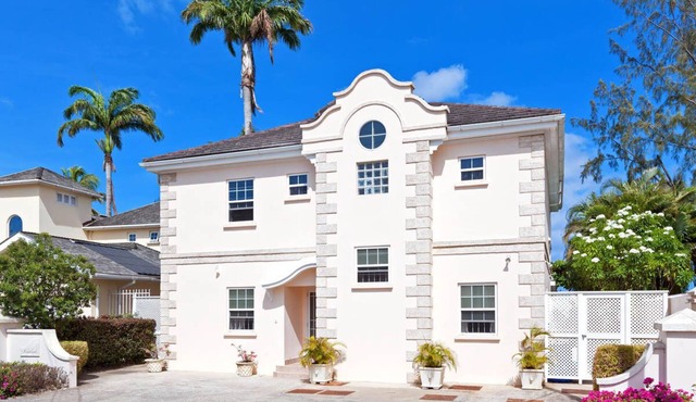 Villa Seawards | Beach Front - Located in Fabulous Saint James with Private Pool