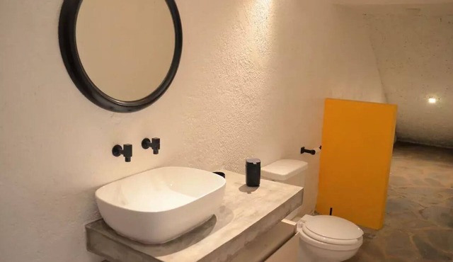 Villa Sofia, an undwing house to relax, meditate,romatic getaways, remotely work