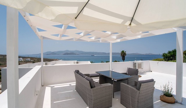 Villa 'Sofia' with Sea View, Wi-Fi and Air Conditioning
