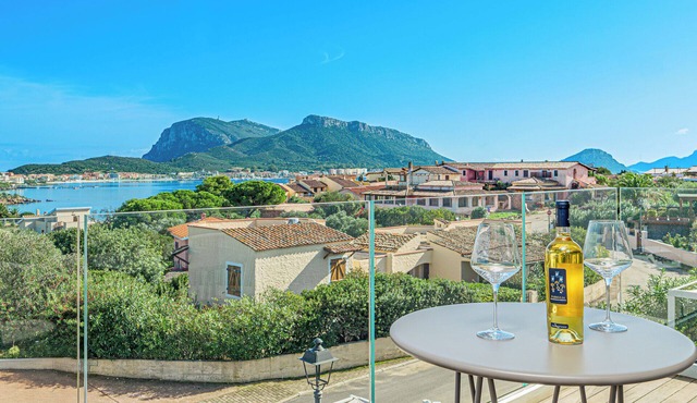 Villa Solea – modern villa with pool and sea view in Golfo Aranci