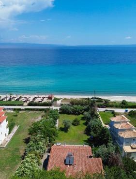 Villa Sonora - Beachfront, Amazing Garden, Panoramic Sea View