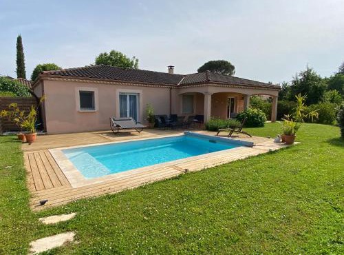 Villa spacieuse avec piscine privé , Vallée du Lot