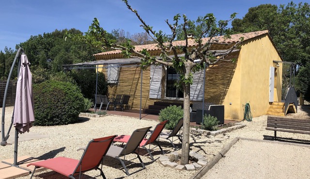 VILLA ST SATURNIN LES APT IN THE NATURAL PARK of the Luberon