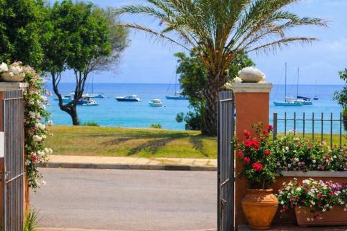 VILLA STELLA fronte mare Porto Frailis