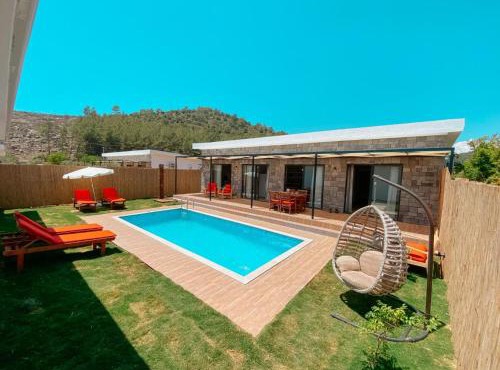 Villa Stone 2