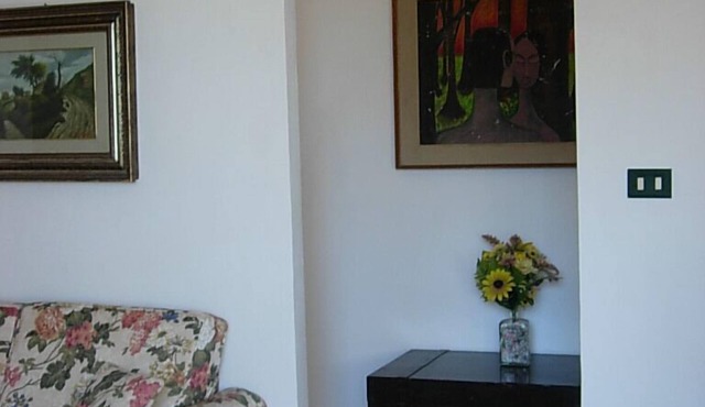 Villa surrounded by greenery a few minutes and in agreement with the Terme di Saturnia