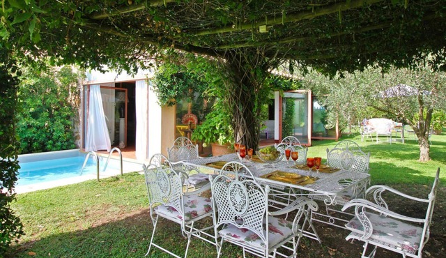 Villa surrounded by nature with private pool