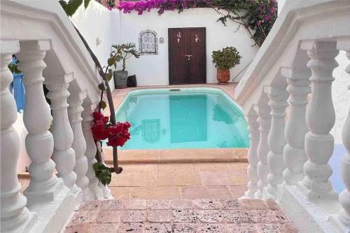 Villa Taroub avec piscine et vue sur mer