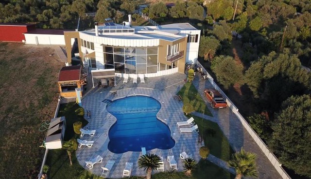 Villa Tata