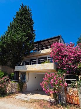 Villa Tesoro