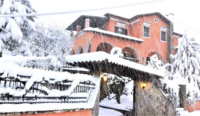 VILLA TETHYS MOUNTAIN RESORT