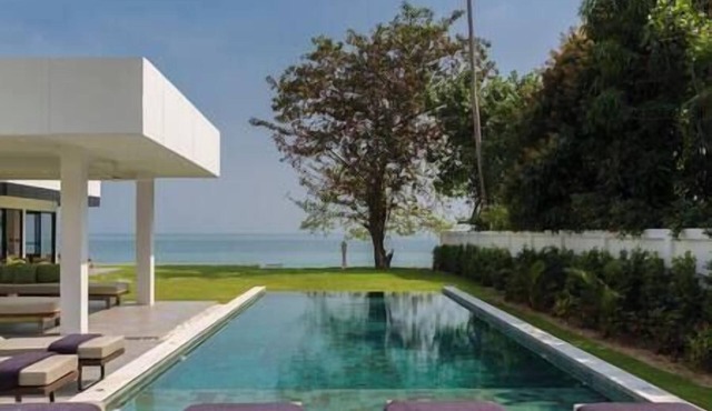 Villa Thansamaay | Large Beach Front Villa, Koh Samui. 7BR - Chef Included