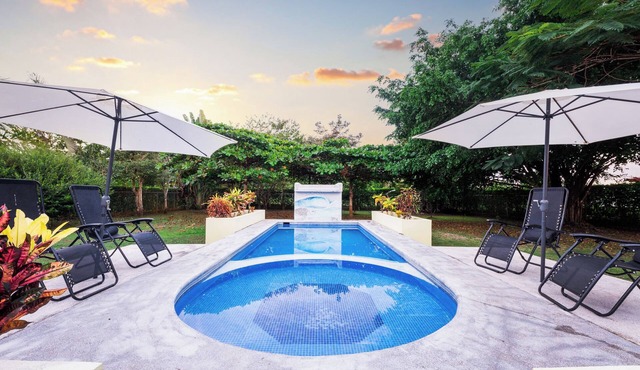 Villa Tropical by Vacation Pura Vida