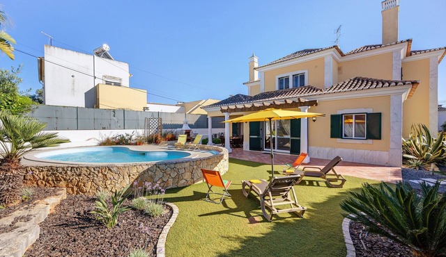 Villa 'Tucha' with Private Pool, Wi-Fi and Air Conditioning