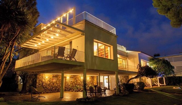 Villa Tupinetti with Sea View, Pool & Wi-Fi