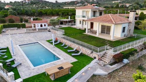 Villa Vakoufia