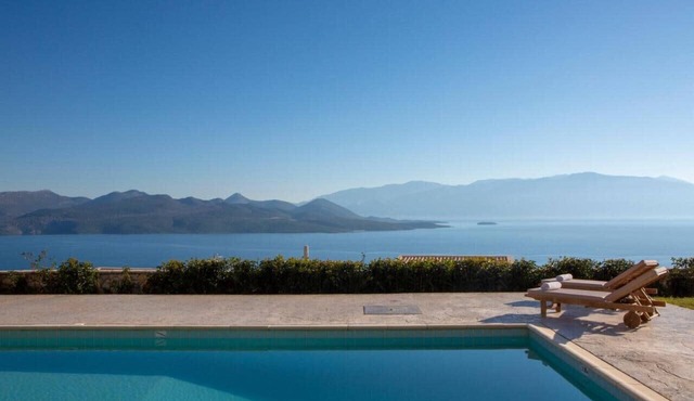 Villa Ventalia with magnificent panoramic sea view!