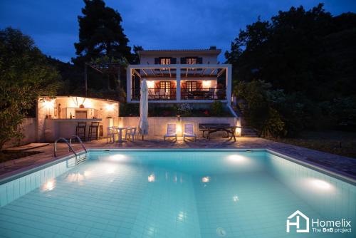 Villa VERA - private villa for 8 guests with pool
