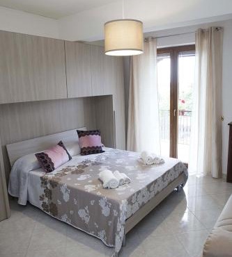 VILLA VESUVIO