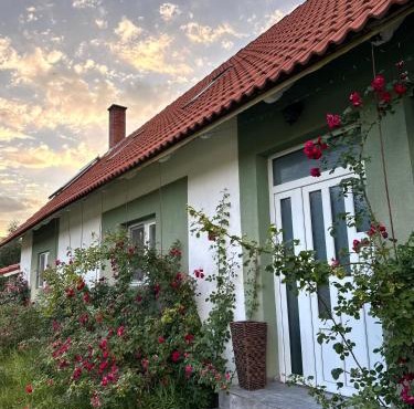 Villa Viktória