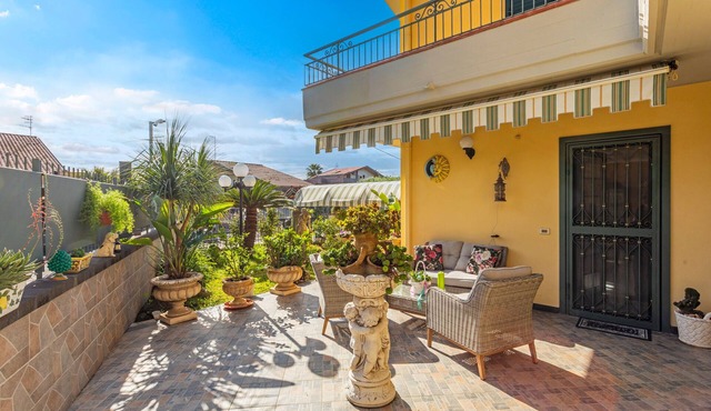 Villa 'Villetta Mare E Monti' with Sea View, Wi-Fi and Air Conditioning
