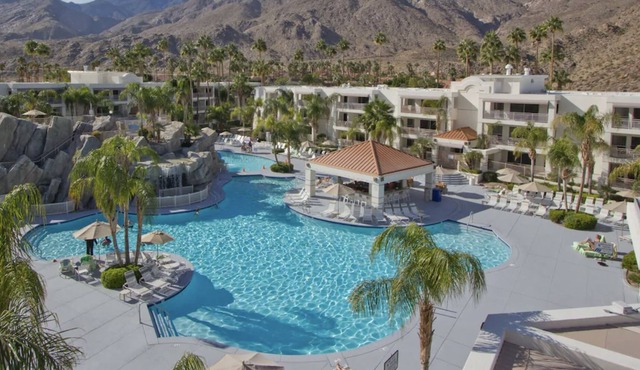Villa w/hot-tub /Tropical landscape near San Juanito Mts!