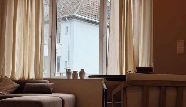 Villa Weitmar: Perfect 2-bedroom studio in quaint Bochum for your stay