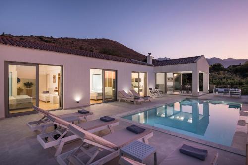 Villa White Harmony