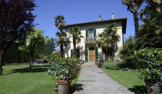 Villa with pool and Jacuzzi - Villa Le Facezie