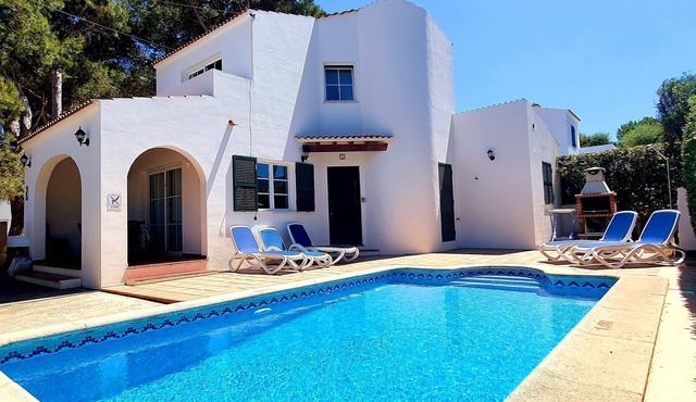 Villa with private pool, at 150 m of the beach