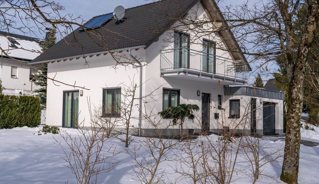 Villa with garden near the ski area