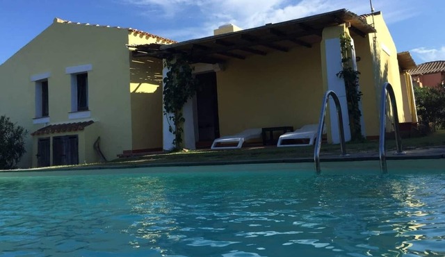 Villa with exclusive swimming pool