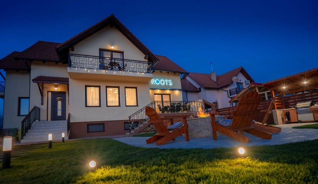 Villa with fire pit and mountain view