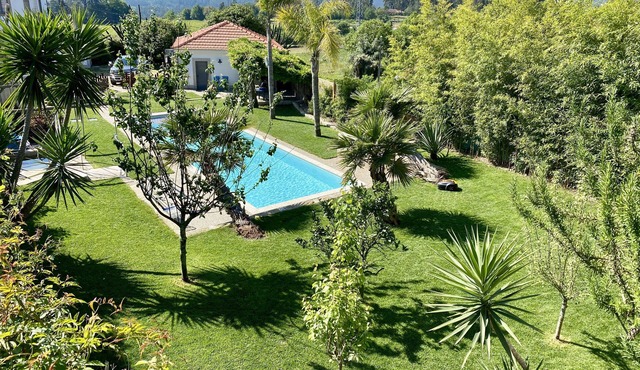Villa with pool 20 minutes from Porto