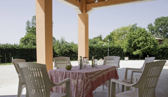 VILLA WITH POOL, 12 BEDS TO BE ABLE TO SPEND THE MAGNIFICENT HOLIDAYS