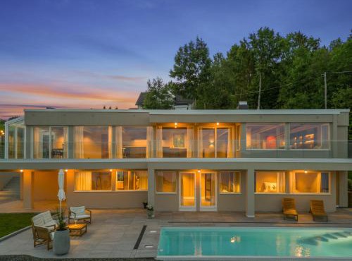 Villa with pool and panorama - friend trip,company outing