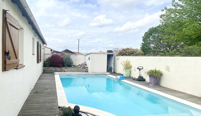 Villa with pool