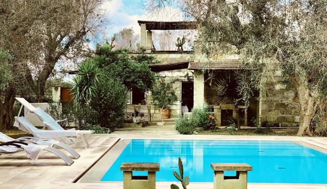 Villa with Pool in the Picturesque Salento Countryside