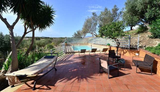 Villa with pool